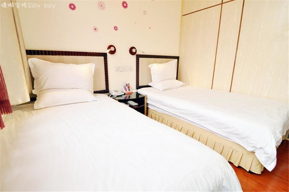 Renli Hotel Csengtu Kültér fotó
